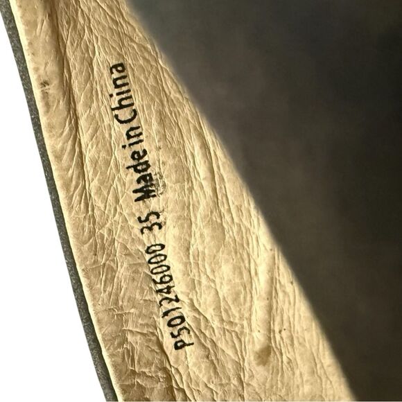 Fly London Beso Wedge Slip-Ons Black Leather 35 5 US - Picture 10 of 10